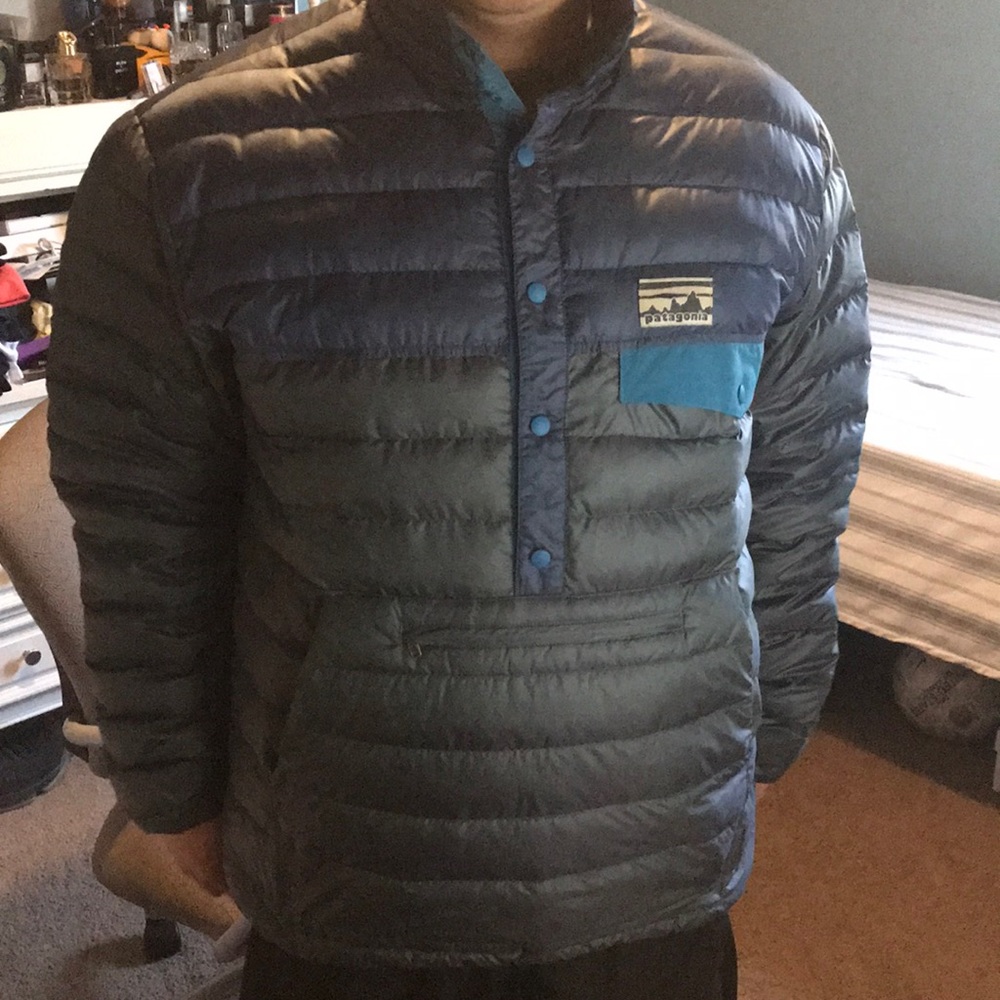 Men’s Patagonia Duckdown Puffer Pullover Jacket!